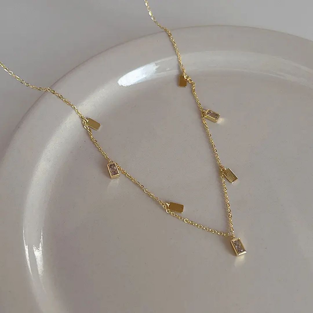 Zircon Gleam Pendant