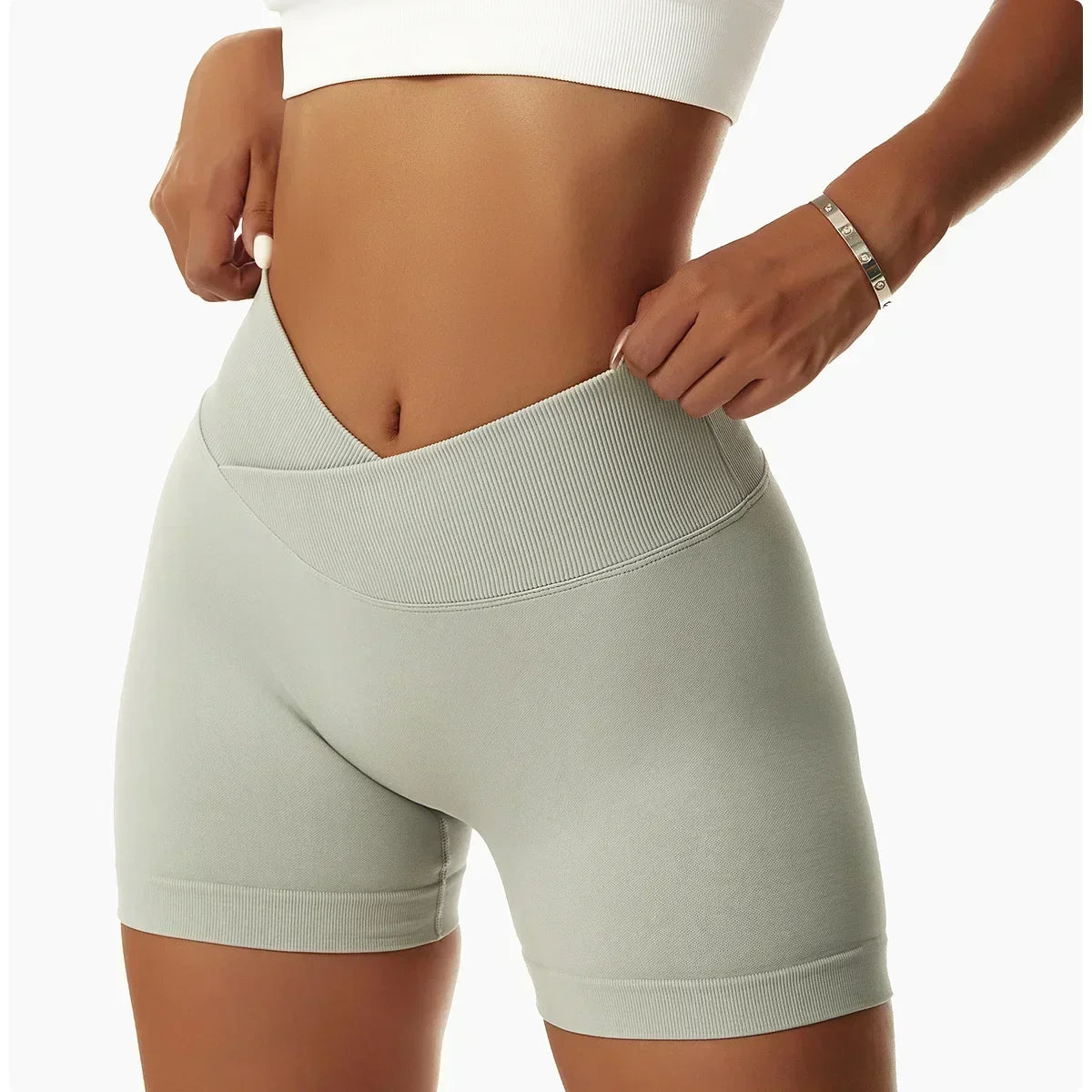 Women's fitness shorts  high-waisted buttock-lifting  tight  quick-drying  sporty yoga three-quarter shorts