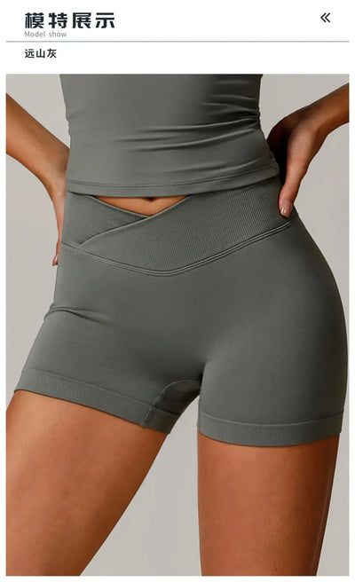 Women's fitness shorts  high-waisted buttock-lifting  tight  quick-drying  sporty yoga three-quarter shorts