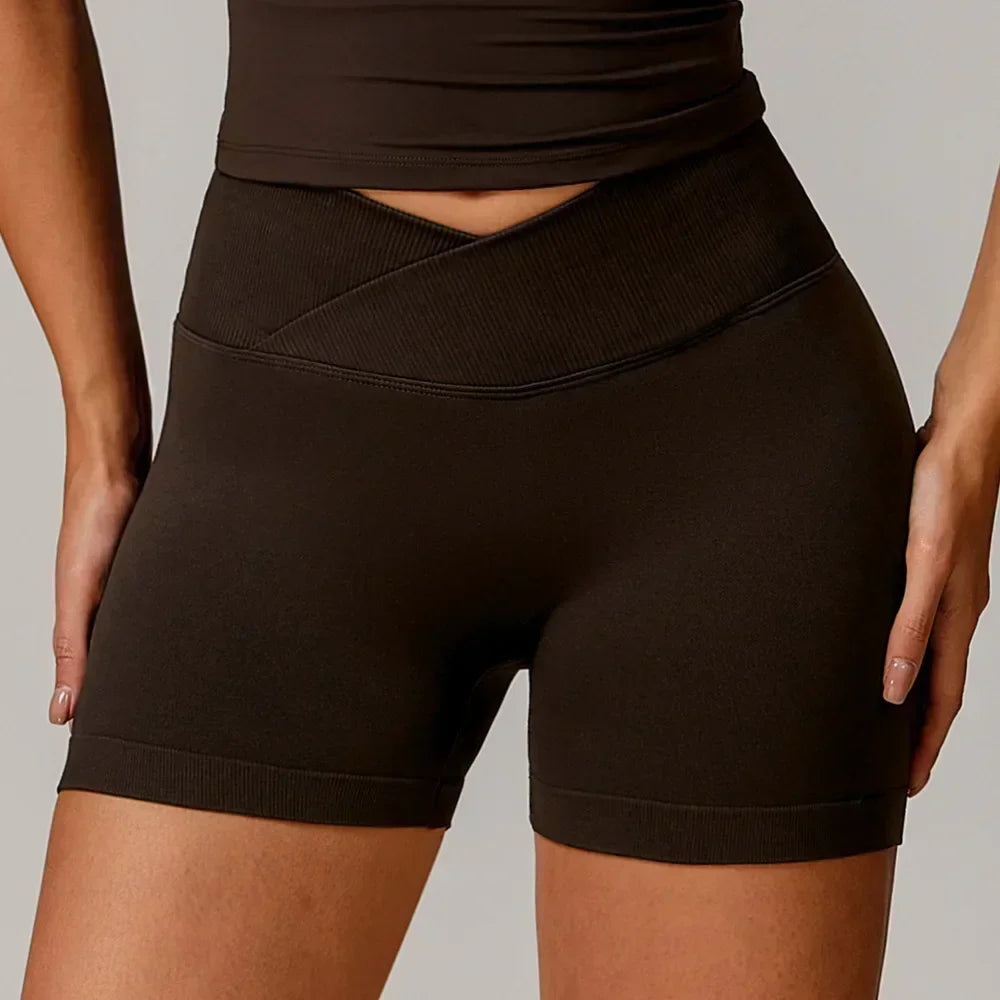 Women's fitness shorts  high-waisted buttock-lifting  tight  quick-drying  sporty yoga three-quarter shorts