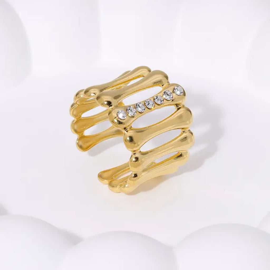 Regal Shine Stone Ring